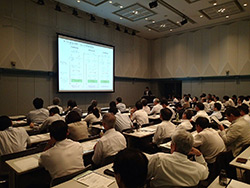 技術開発成果報告会の様子